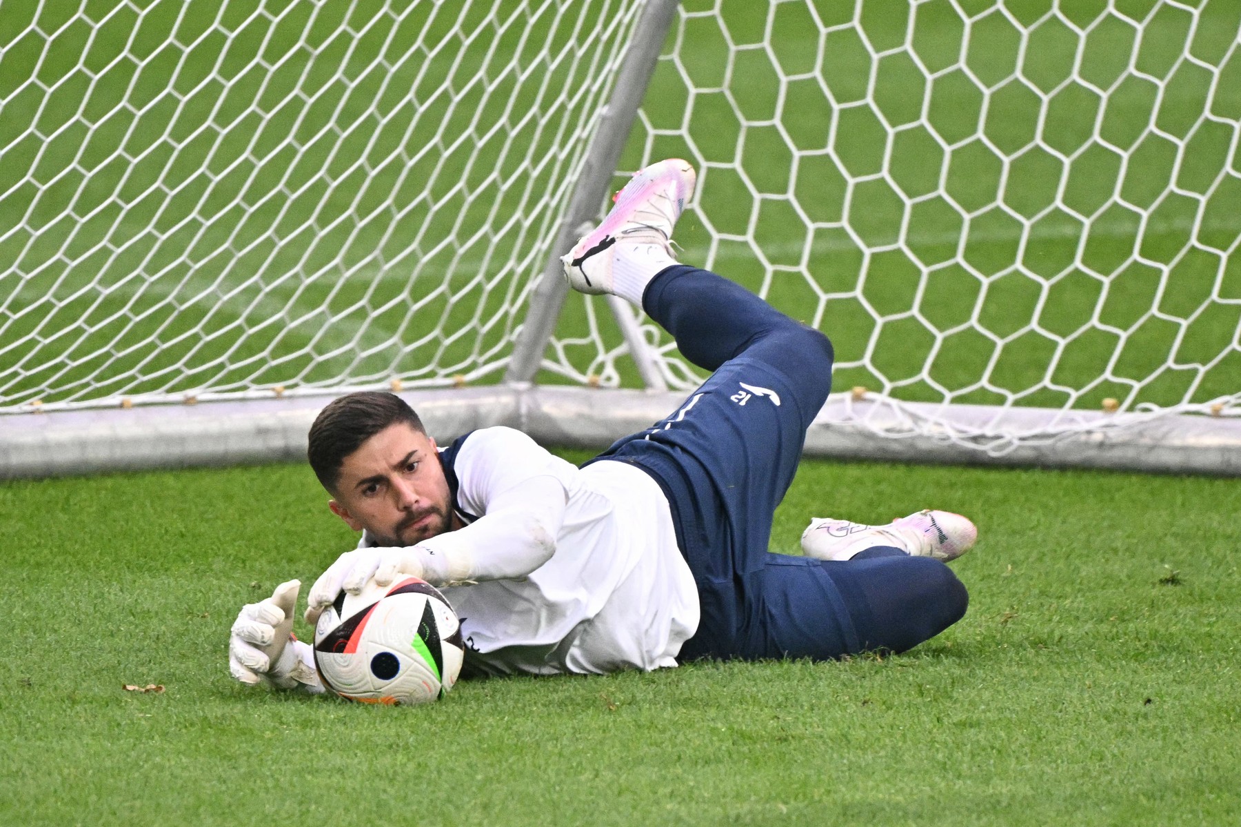 I-s-a-schimbat-destinul-lui-Horatiu-Moldovan-la-Atletico-Madrid-Jurnalistii-de-la-Marca-au-folosit-un-cuvant-extraordinar-pentru-a-l-descrie-si-au-facut-un-anunt-important-despre-roman.jpg